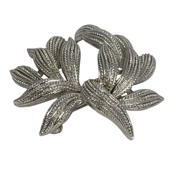 VTG CROWN TRIFARI Textured Silver Tone Wheat Wreath Plant Leaves Spray Brooch - Picture 4 of 9
